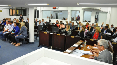 Plantean que la reformulación asume seriamente el déficit generado por la caída de los ingresos