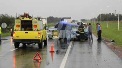Accidente bajo la lluvia en ruta 16: un herido