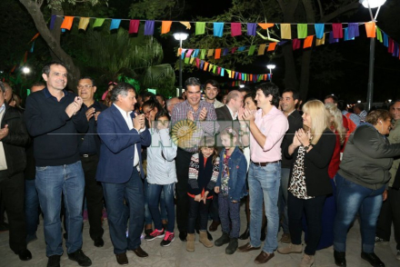 plaza España inauguración.jpg