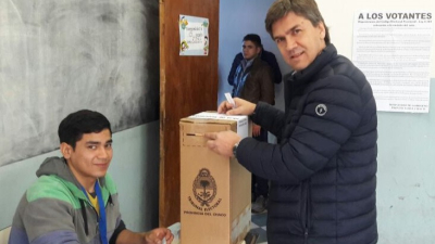 Zdero votó y habló de una jornada “digna de alegría”