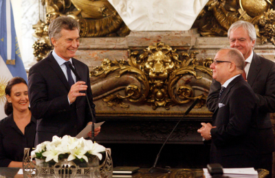 Macri arremetió contra “la industria del juicio” al hablar en el juramento del nuevo Canciller