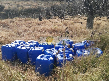bidones combustible.jpg