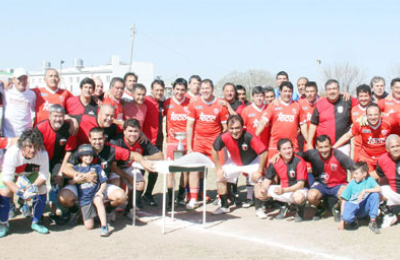 Encuentro de la Amistad entre jugadores de San Fernando y Estudiantes