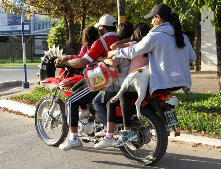 menor moto02.jpg