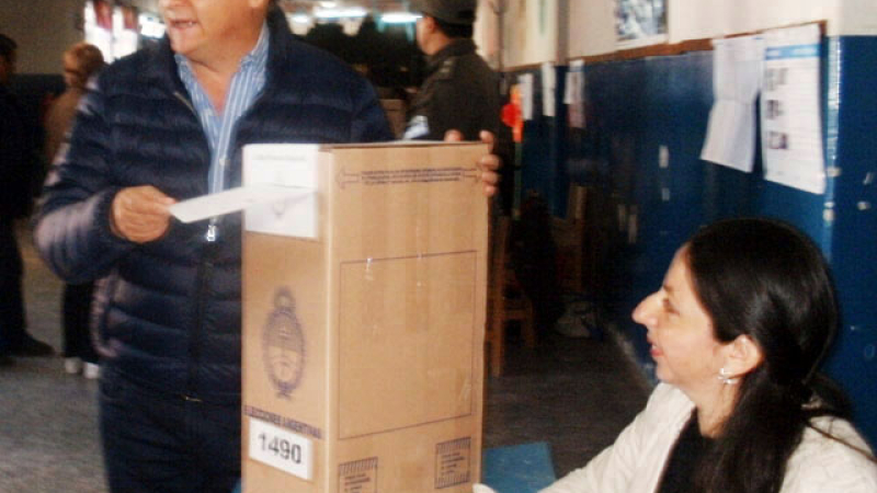 Peppo invitó a los chaqueños a cumplir con el ejercicio democrático