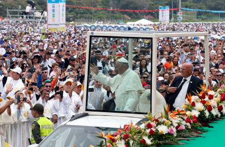 pope2.jpg