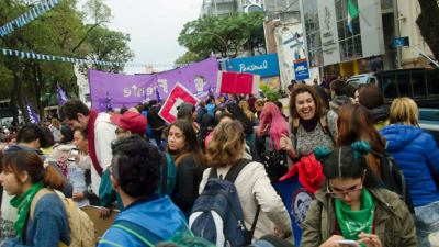 “El movimiento de mujeres aún no logró transformar las estructuras partidarias”