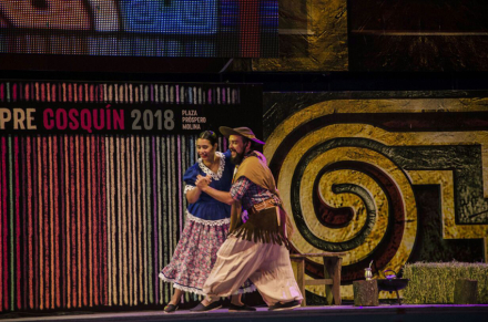 PAREJA TRADICIONAL.jpg