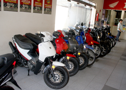 moto1.jpg