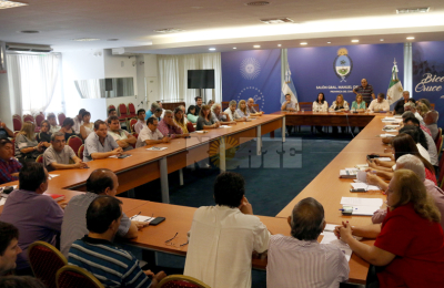 Paritarias: gremios docentes rechazaron la nueva oferta salarial del gobierno