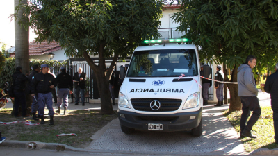 Investigan la causa de la muerte del hijo de 16 años y de la esposa del senador Naidenoff