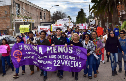 57POLICIAL-MARCHAJOVENABUSA.jpg