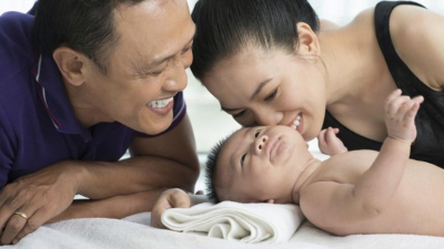China pide a las mujeres a tener más bebés