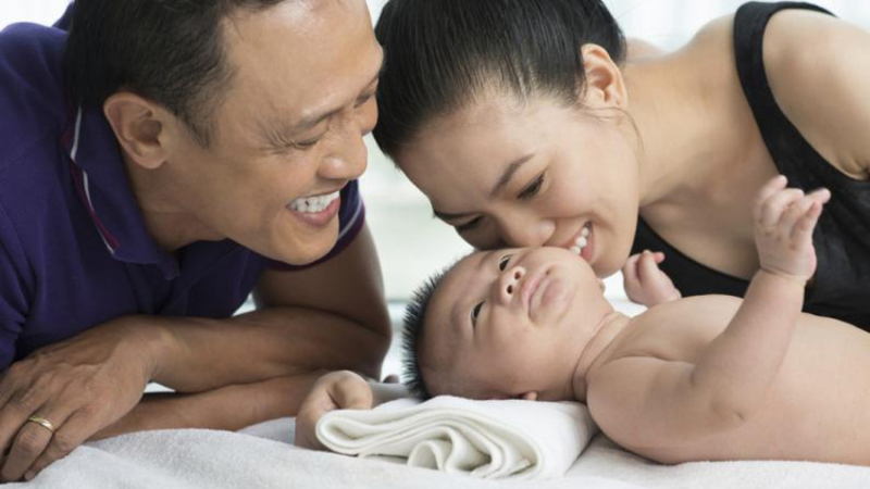 China pide a las mujeres a tener más bebés