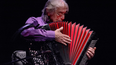 Raúl Barboza: 80 años del mago del acordeón