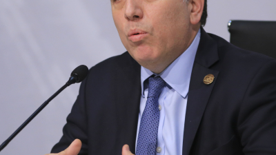Cambios en el acuerdo: Dujovne pidió al FMI que libere 3.000 millones en septiembre