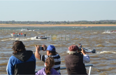 Las embarcaciones salen a la caza del ‘Tigre’ del Paraná 