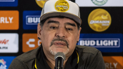 Maradona fue presentado en México y arranca como entrenador de Dorados de Sinaloa