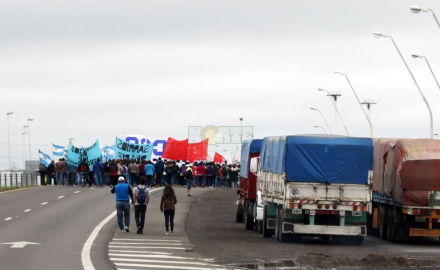 manifestacion puente 5.jpg