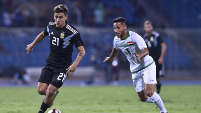 Dybala puede jugar de Messi