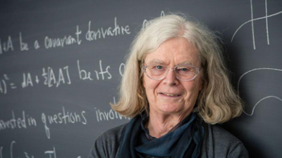 Karen Uhlenbeck, la primera mujer que gana el Nobel de las matemáticas
