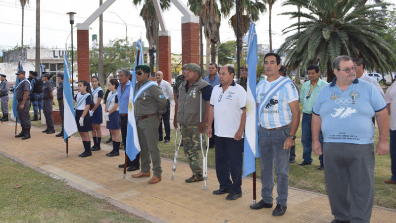 Sáenz Peña rinde tributo a los héroes del Atlántico Sur