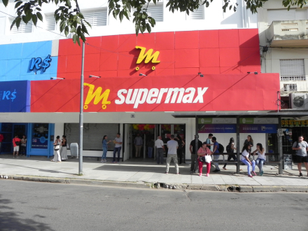Supermax.jpg
