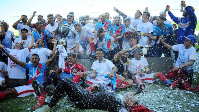 Arsenal gritó campeón y volvió a Primera División
