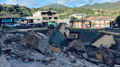 Un fuerte sismo sacudió a Perú, Colombia y Ecuador