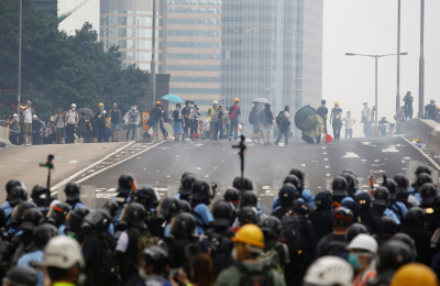 Hong Kong: enorme protesta contra ley de extradición a China