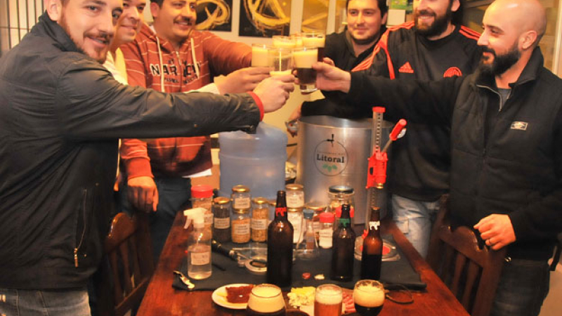 El Día del Amigo, otro invento argentino