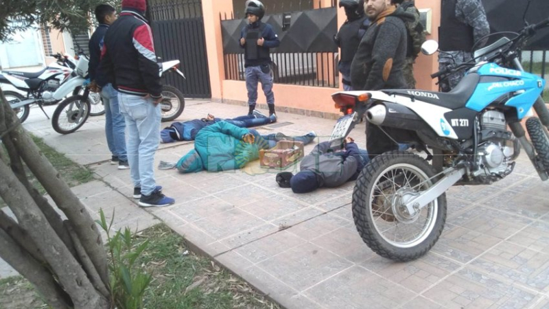 Charata: un vecino sorprendió a ladrón en su casa en pleno centro