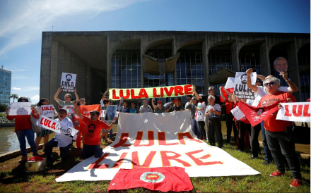 Lula.JPG