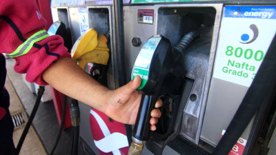 Primero el anuncio de congelamiento y después la llamada para negociar
