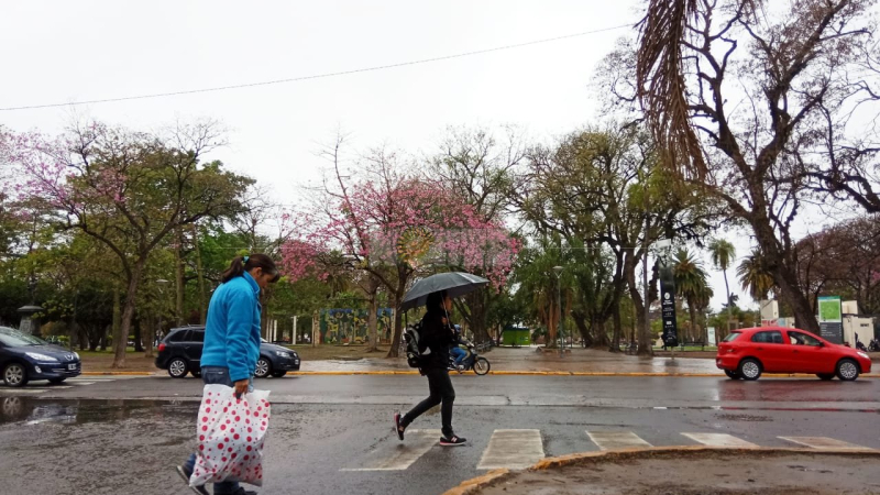 Viernes nublado y lluvioso: ¿cómo seguirá el tiempo?