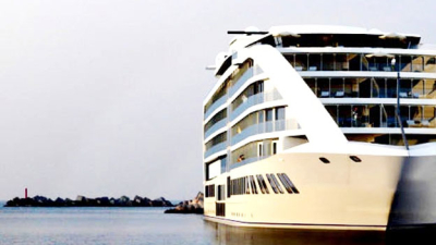 Proponen un barco-hotel que opere en el río Paraná