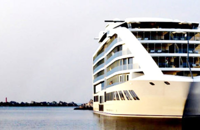 Proponen un barco-hotel que opere en el río Paraná