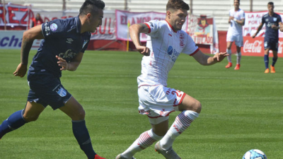 Huracán y Atlético repartieron sus penas en Parque Patricios