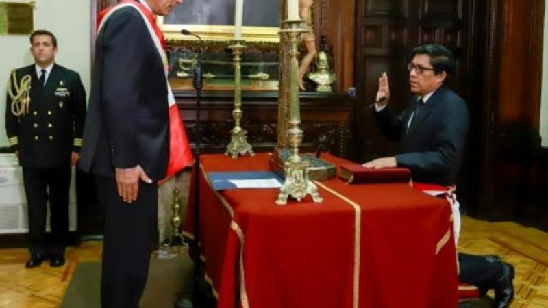 Perú: Vizcarra consolida su presidencialismo