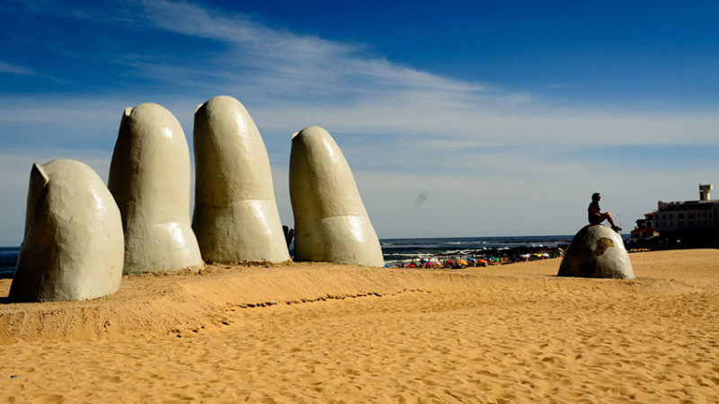 Las claves para viajar a Uruguay en vacaciones y aprovechar las ofertas