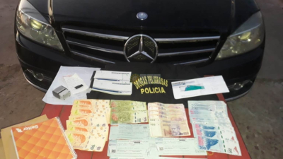 Cinco detenidos, más de un millón de pesos y casi 30 mil atados de cigarillos secuestrados