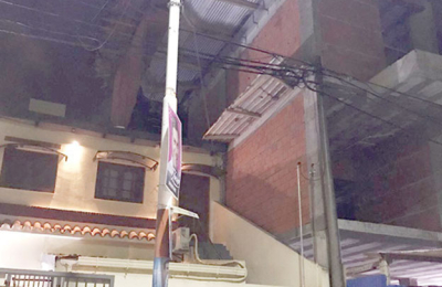 Paralizaron la obra del edificio del que cayó una pared sobre casa vecina