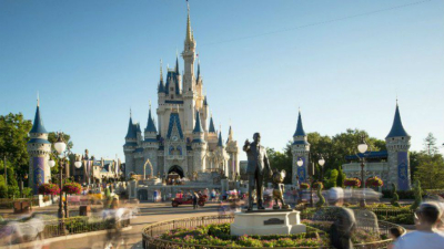 Disney cierra sus parques temáticos en todo el mundo