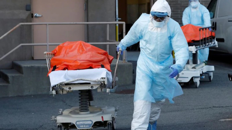 Estados Unidos registró 3.176 muertes por coronavirus en las últimas 24 horas y el total se acerca a 50.000