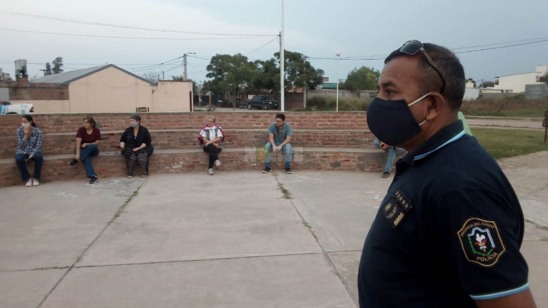 Vandalismo e intentos de robos, vecinos del barrio Mocoví de Charata pidieron mayor protección