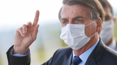 Bolsonaro decreta amnistía para funcionarios públicos que cometan faltas durante la pandemia
