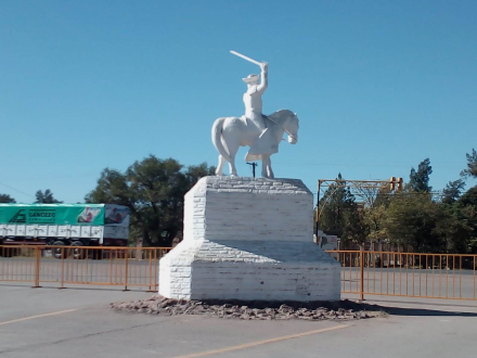 58monumento a Guemes.jpeg