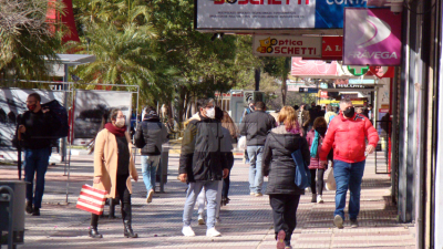 Manifestaciones y un movimiento casi normal en la ciudad