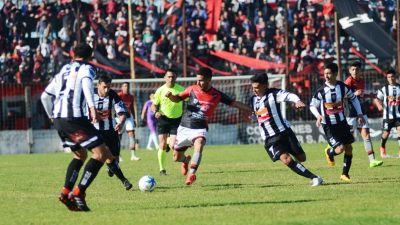 Villar: “Soy un profesional, For Ever me llamó y voy a tratar de dar lo mejor”