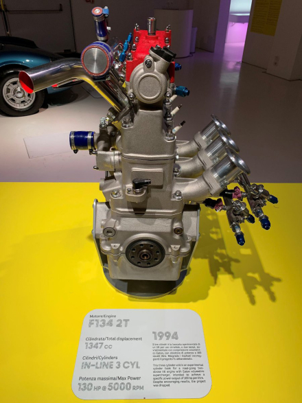 ferrari3.jpg